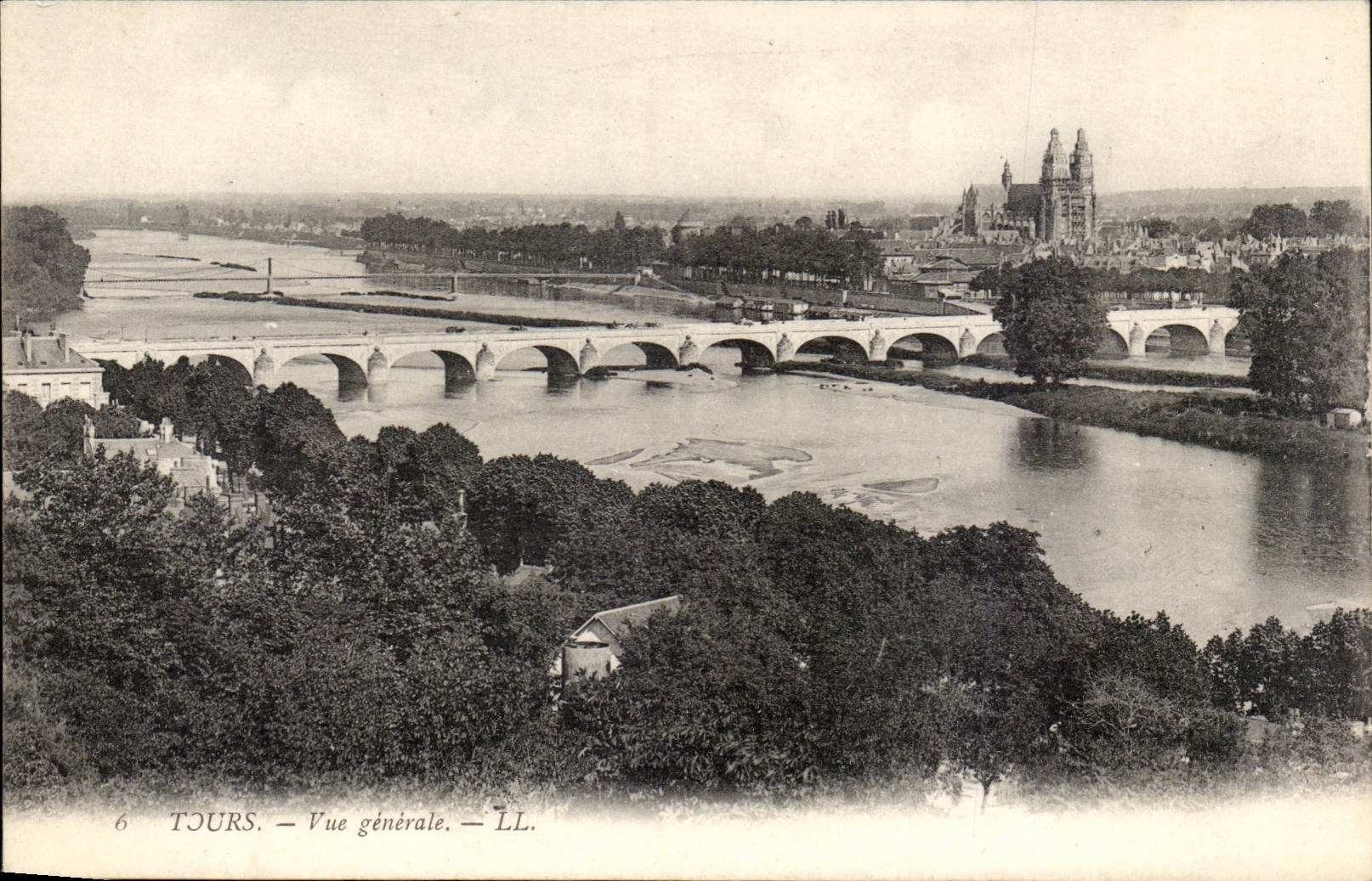 Tours CPA Vue generale