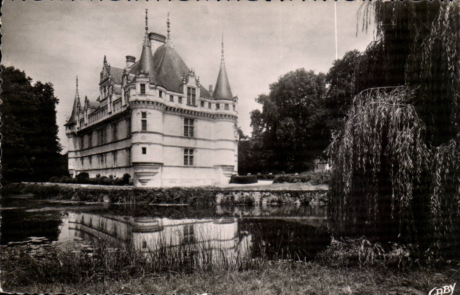 Azay le Rideau CPA Le chateau