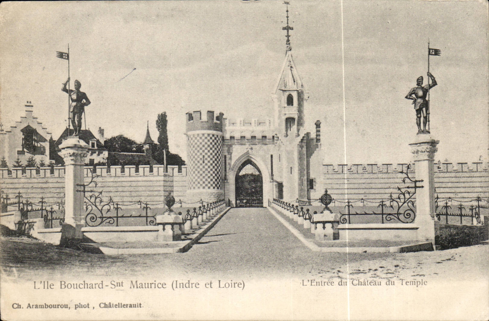 CPA L'ile Bouchard Maurice