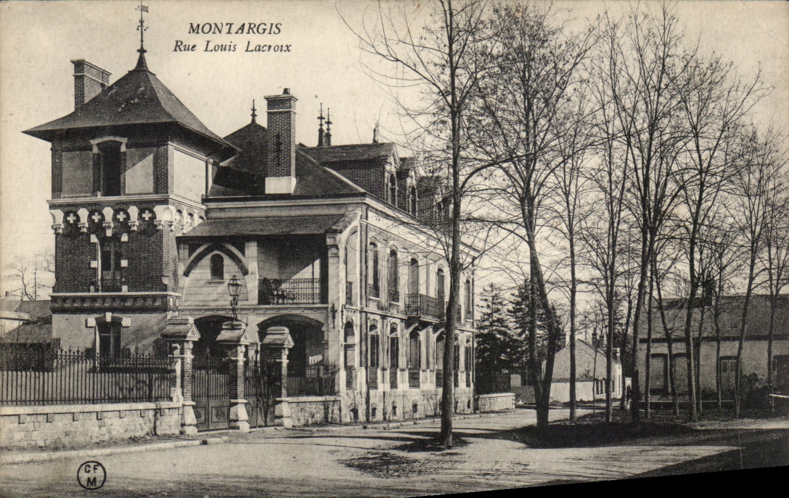 CPA Montargis Street Louis Lacroix