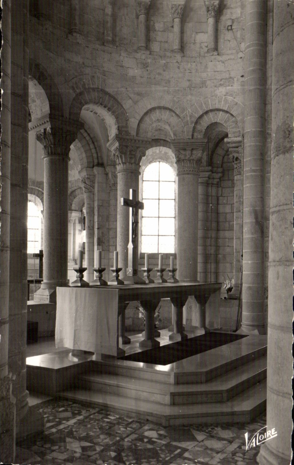 Saint Benoit on the Loire CPA the basilica It main modern furnace bridge