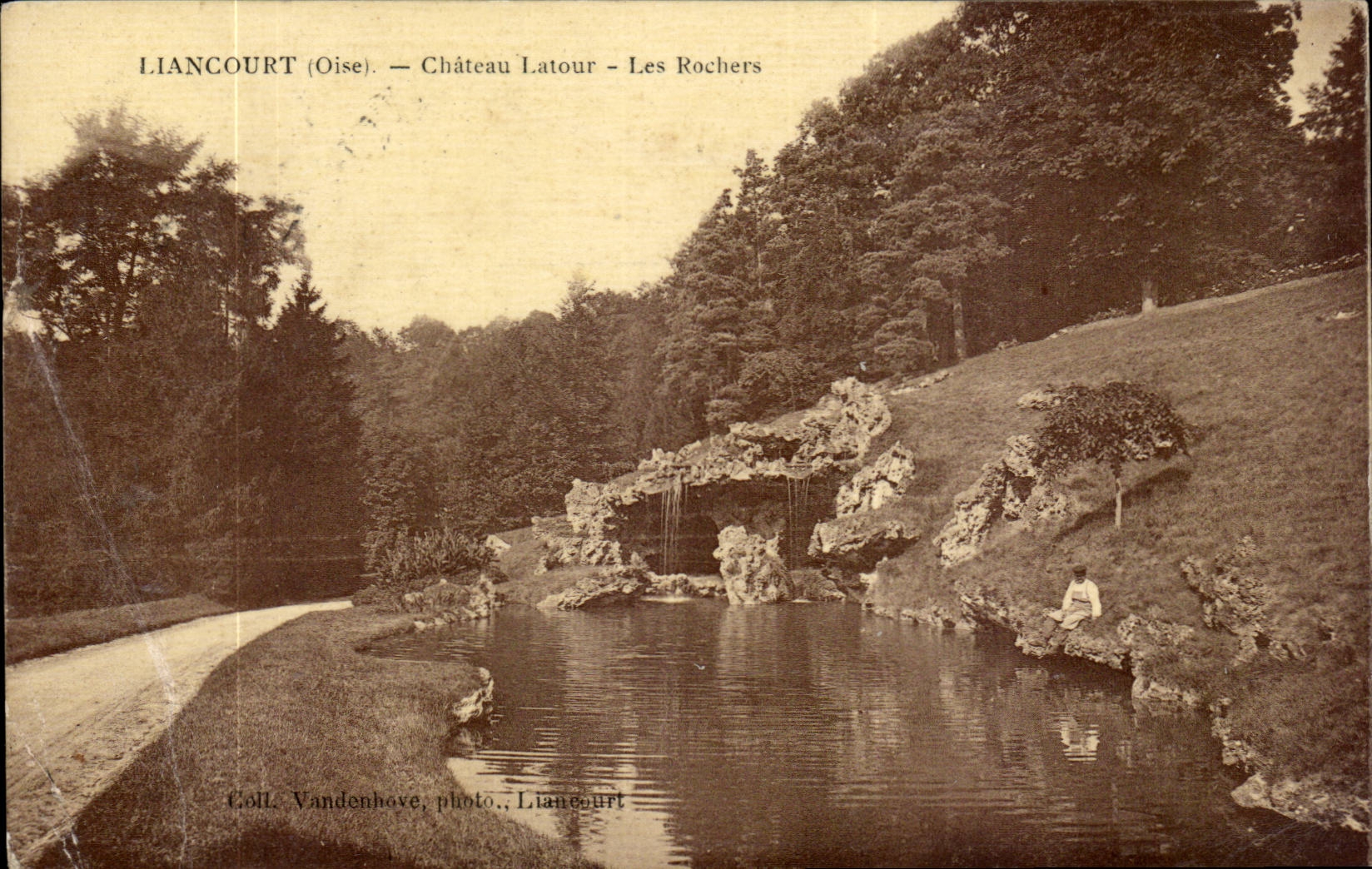 Llancourt CPA Latour Schlossfelsen