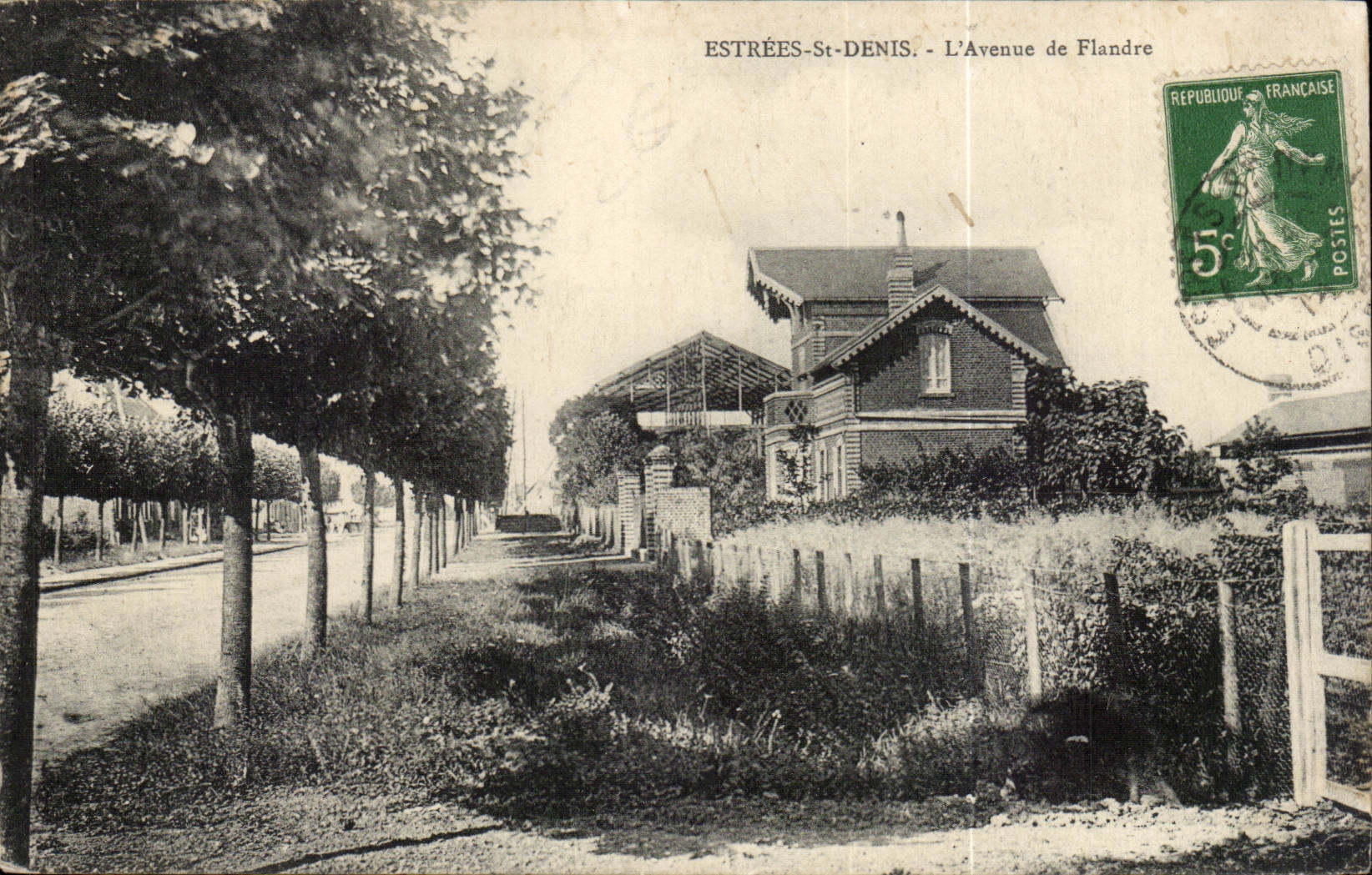 Estrees Saint Denis CPA die Allee von Flandern