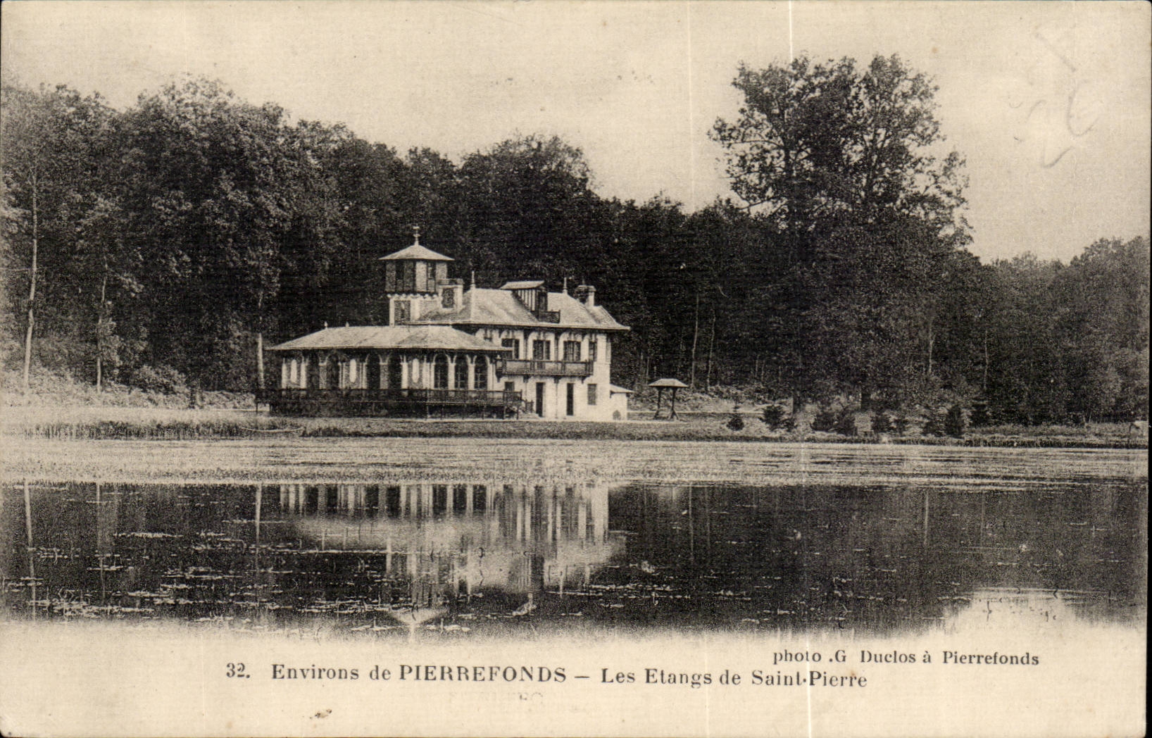 Umlagerungen von Pierrefonds CPA Teichen des Saint Pierre
