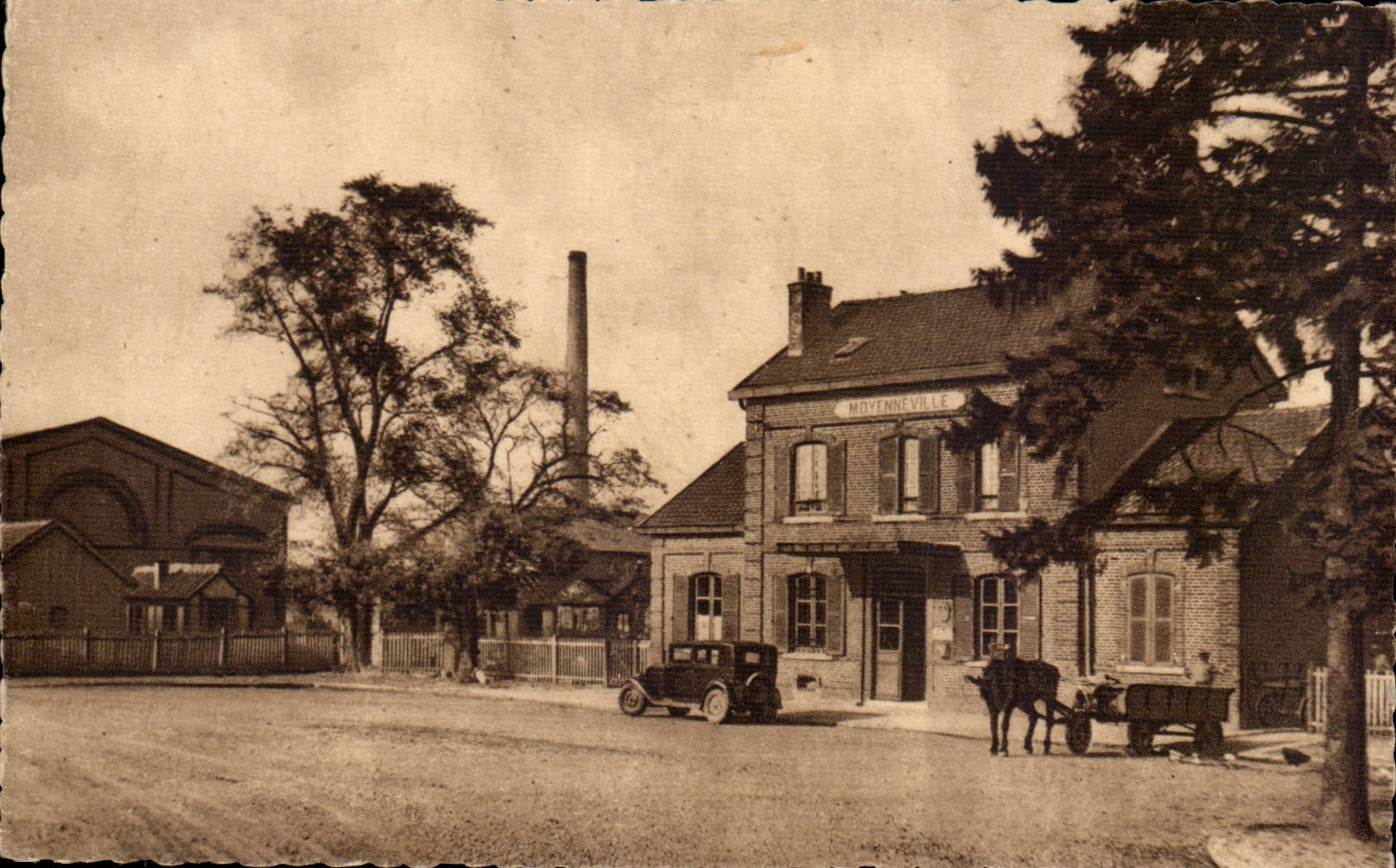 Moyenneville CPA Bahnstation