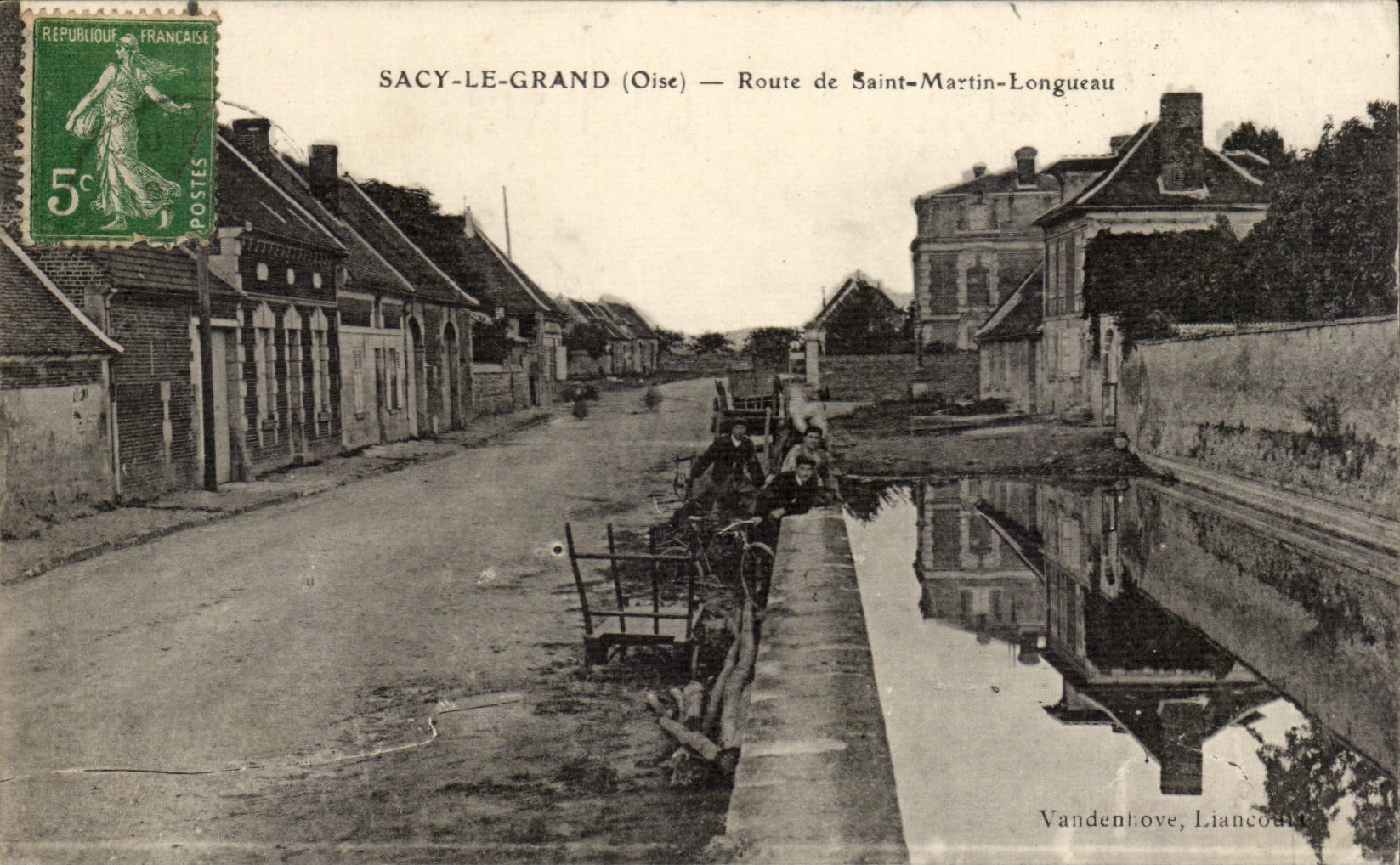 Sacy die grosse CPA Strasse von Saint Martin Longueau