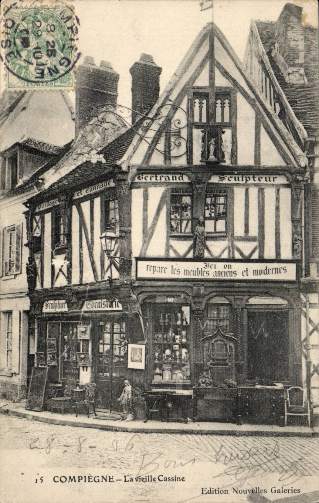 Compiegne CPA das alte Frau cassine