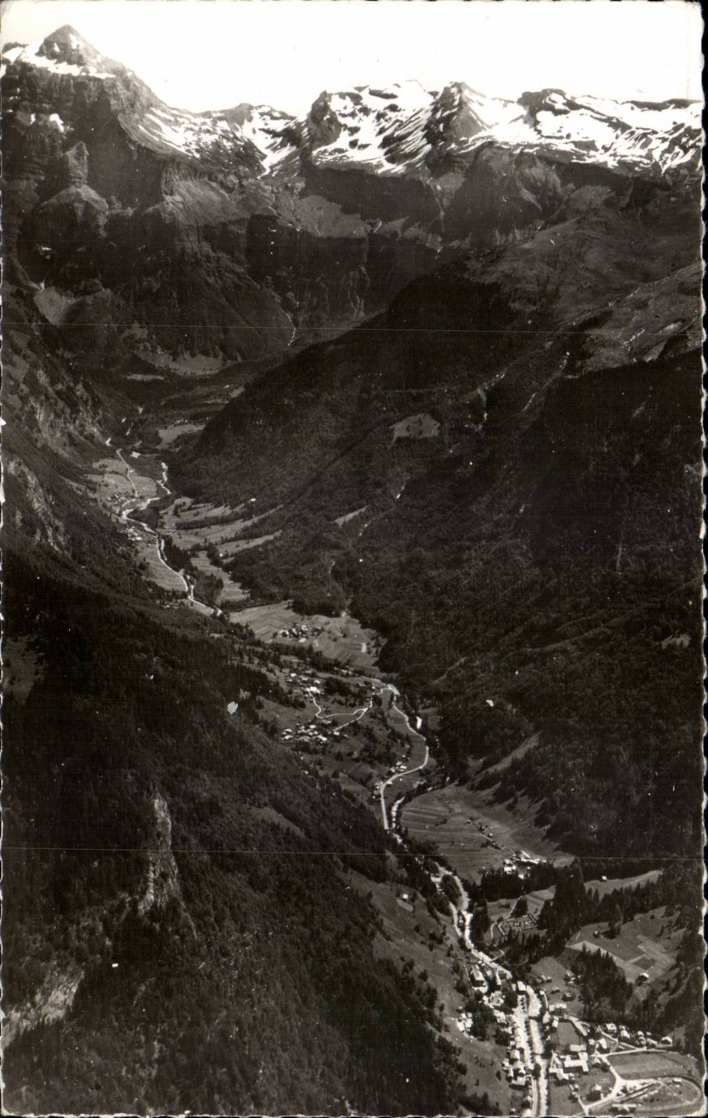 MODERN CARD Valley of High Giffre Seen air