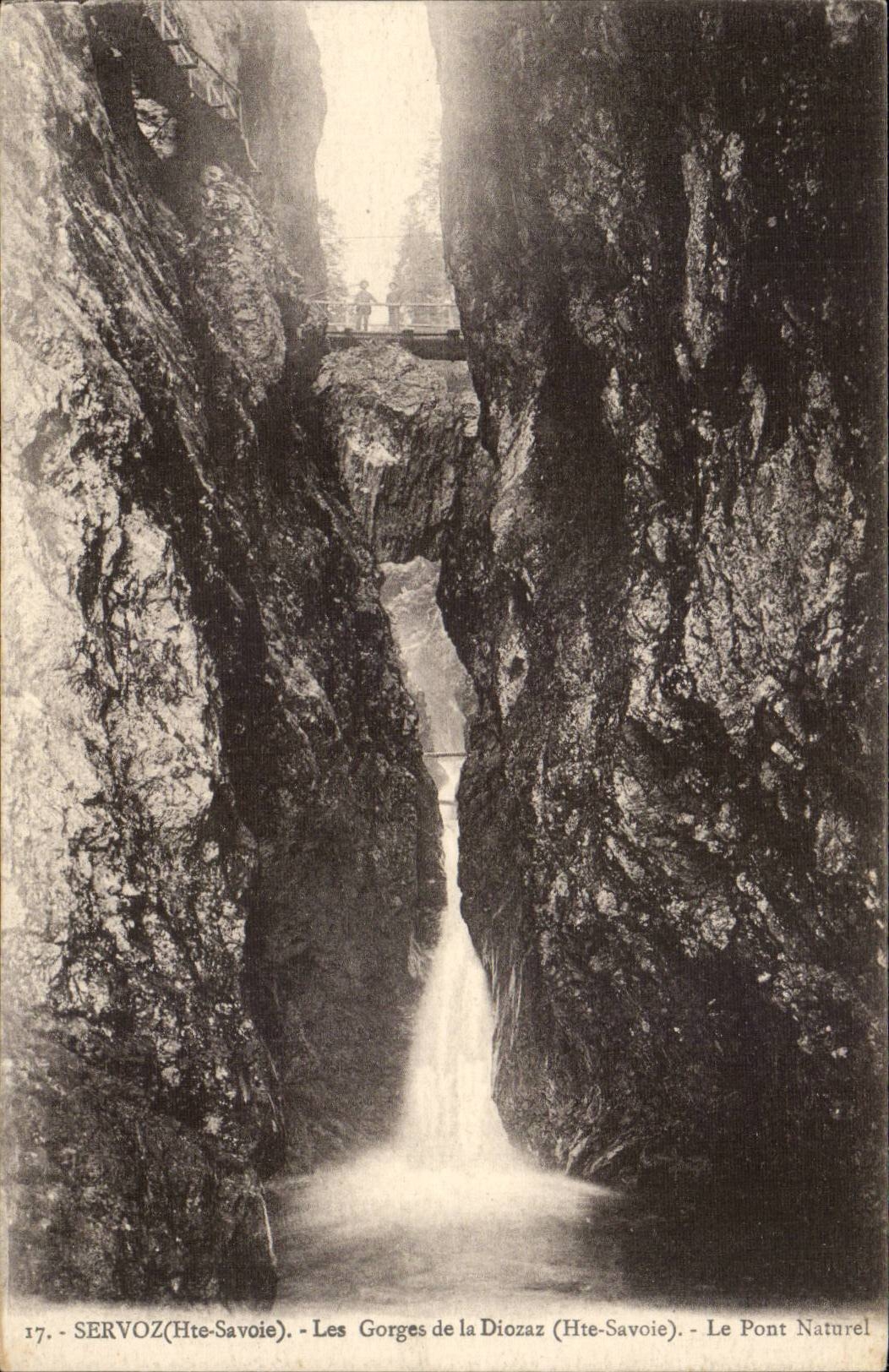 CPA Servoz throats of Diosaz the natural bridge