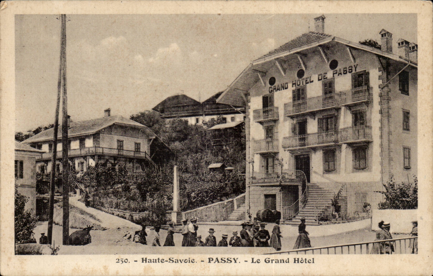 CPA Passy the large hotel