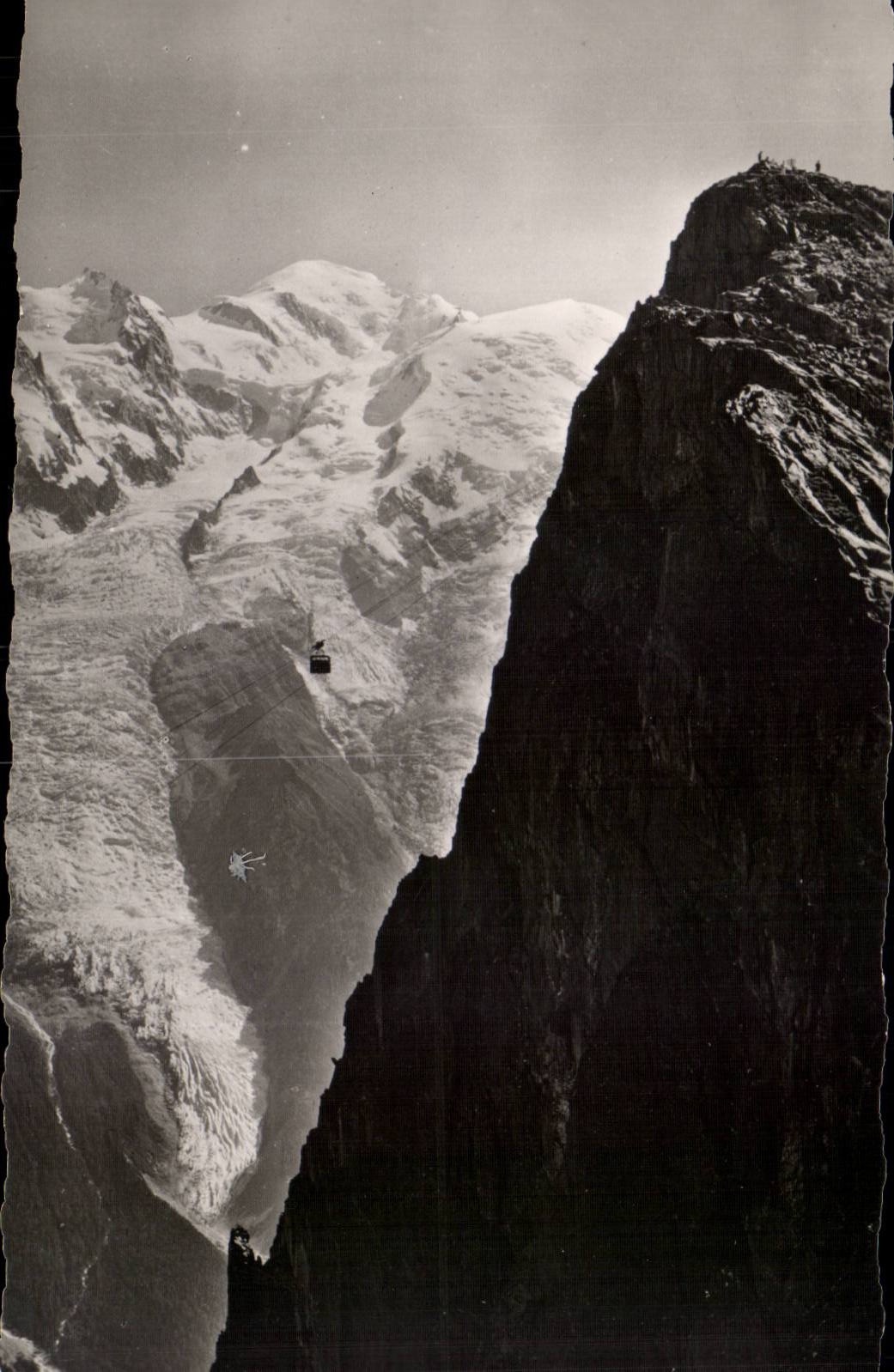 chamonix CPM Teleferique du Brevent Le sommet et le Mont Blanc