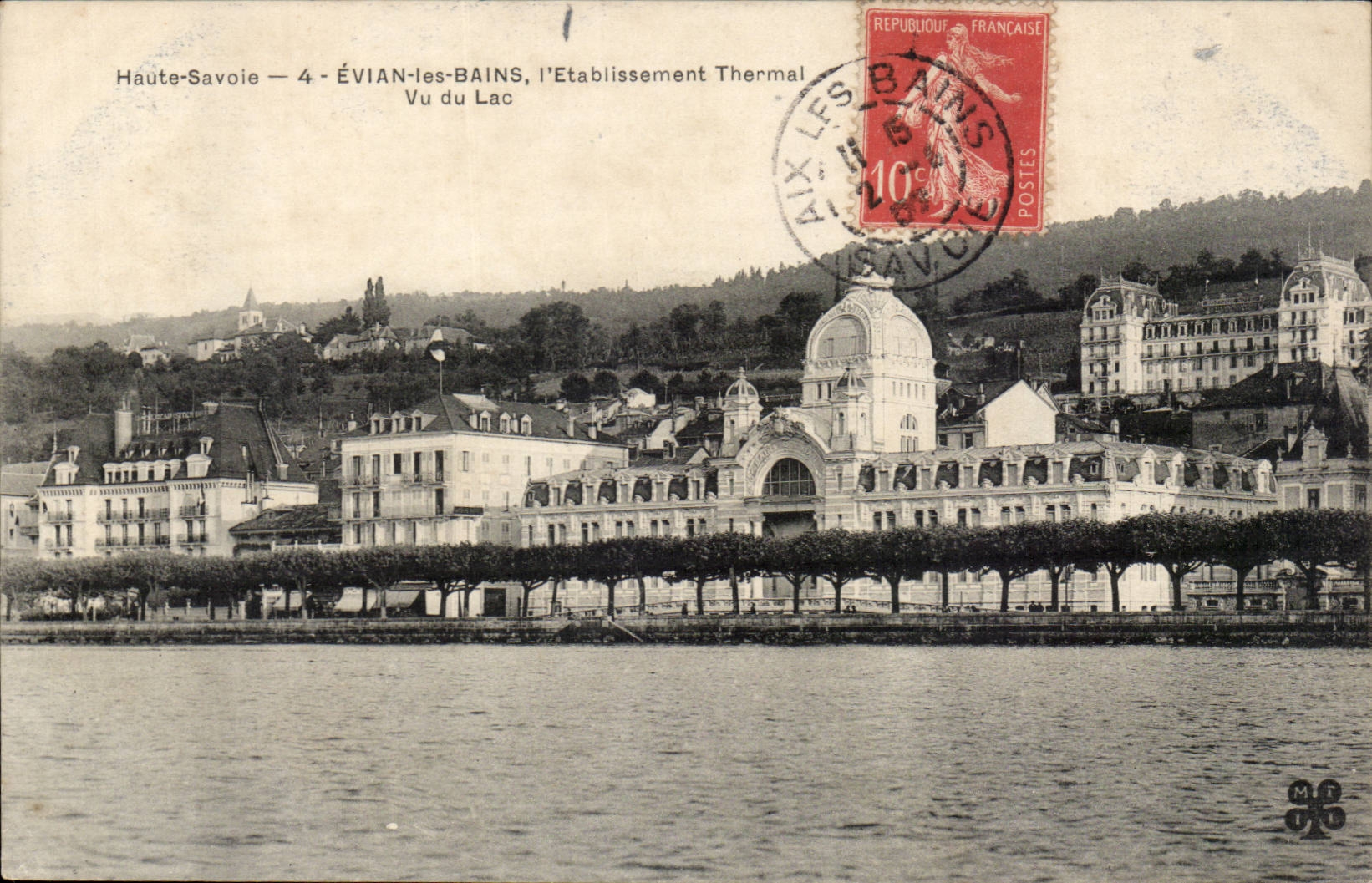 Evian les Bains cPA themal Establishment Seen lake