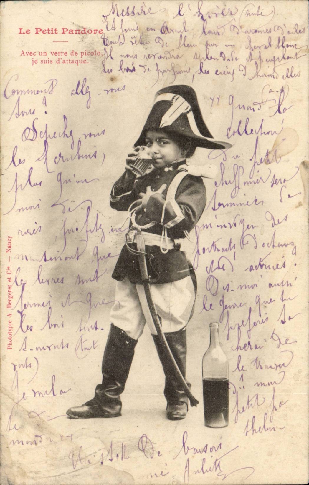 CPA Phantasie-Alleen-Kindglas picolo bin ich vom Angriff (Napoleon)