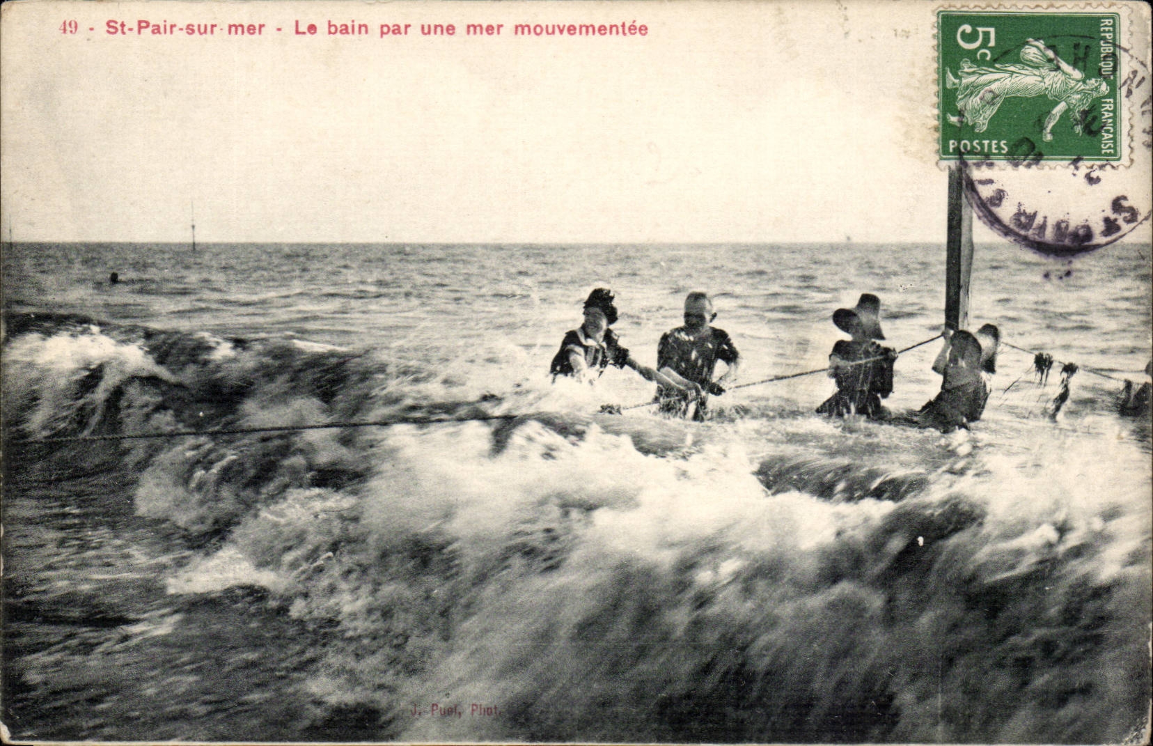 Saint Even on sea the bath by a sea mouvementee CPA Bather (woman folklore costume)