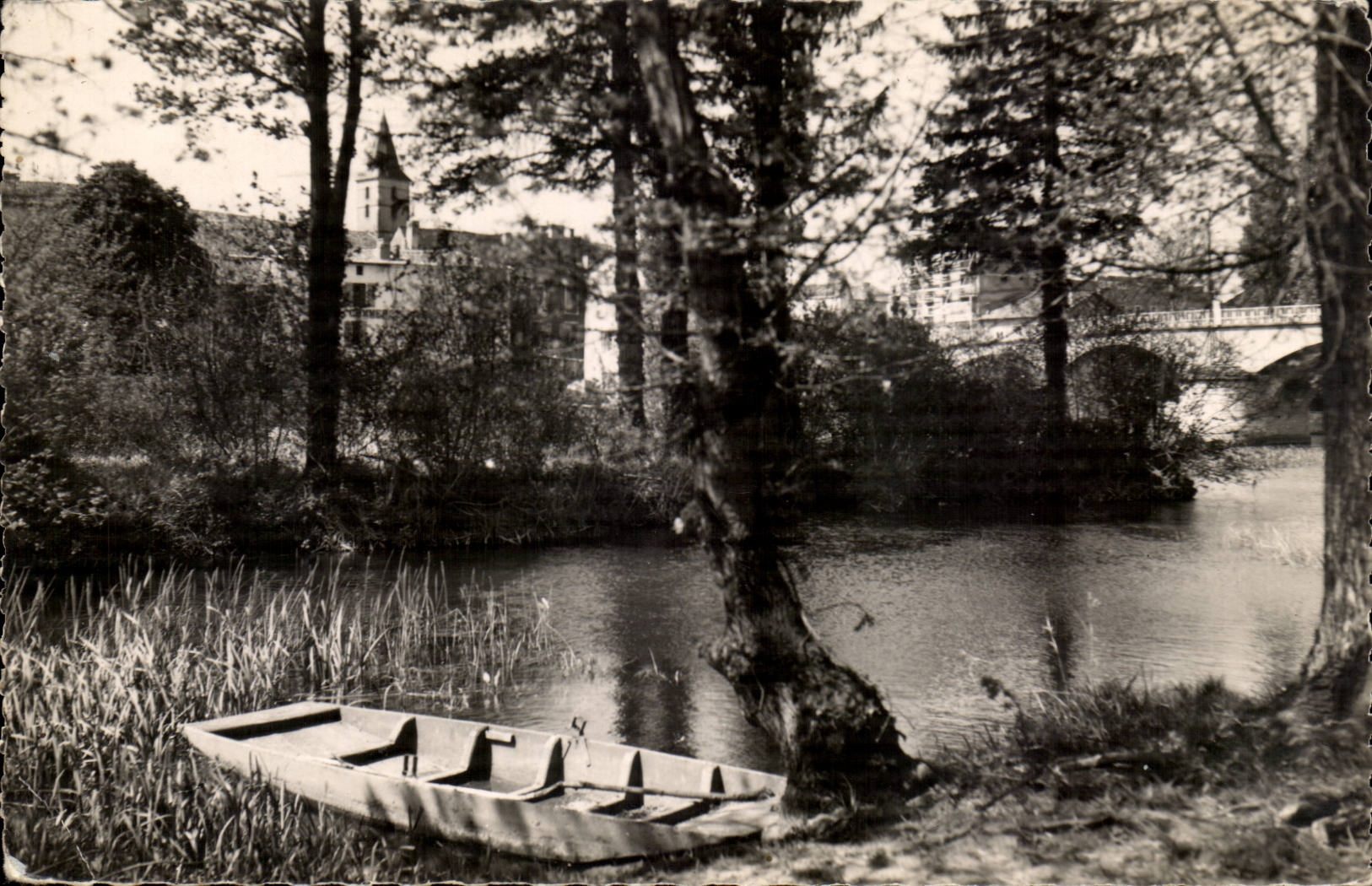 Mansle MODERN CARD Chte Landscape