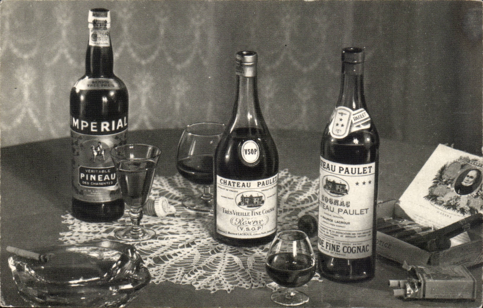 Cognac Castle Paulet Pineau Imperial Clacquesin CPA Boulevard Saint German Paris (alcohol)