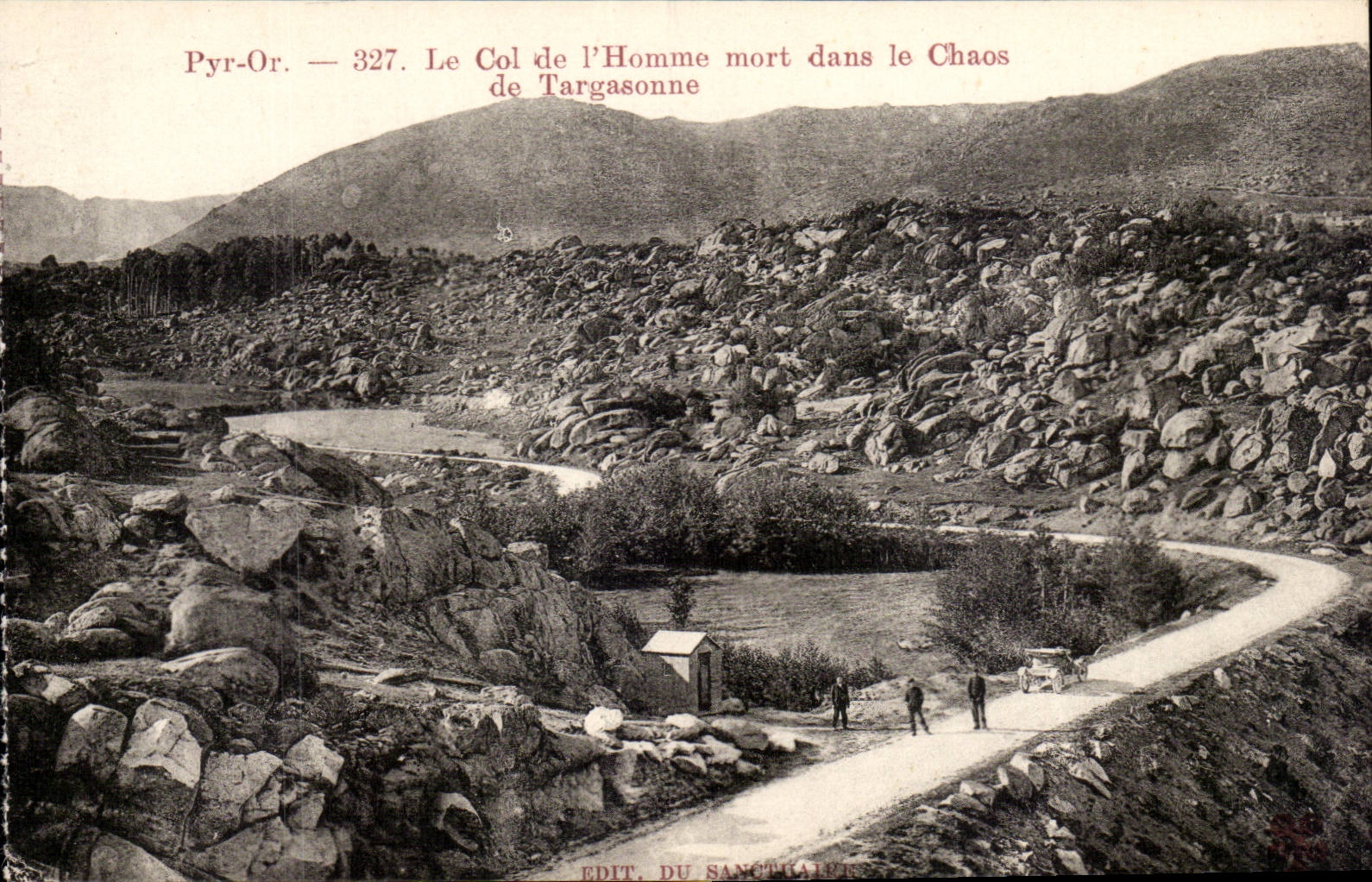 The Collar of the Man died in the Chaos of Tarasgasonne - CPA