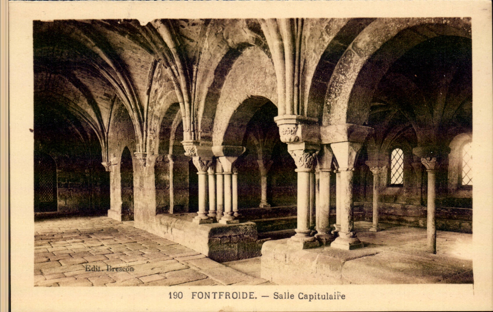 Fontfroide - Chapter house - CPA