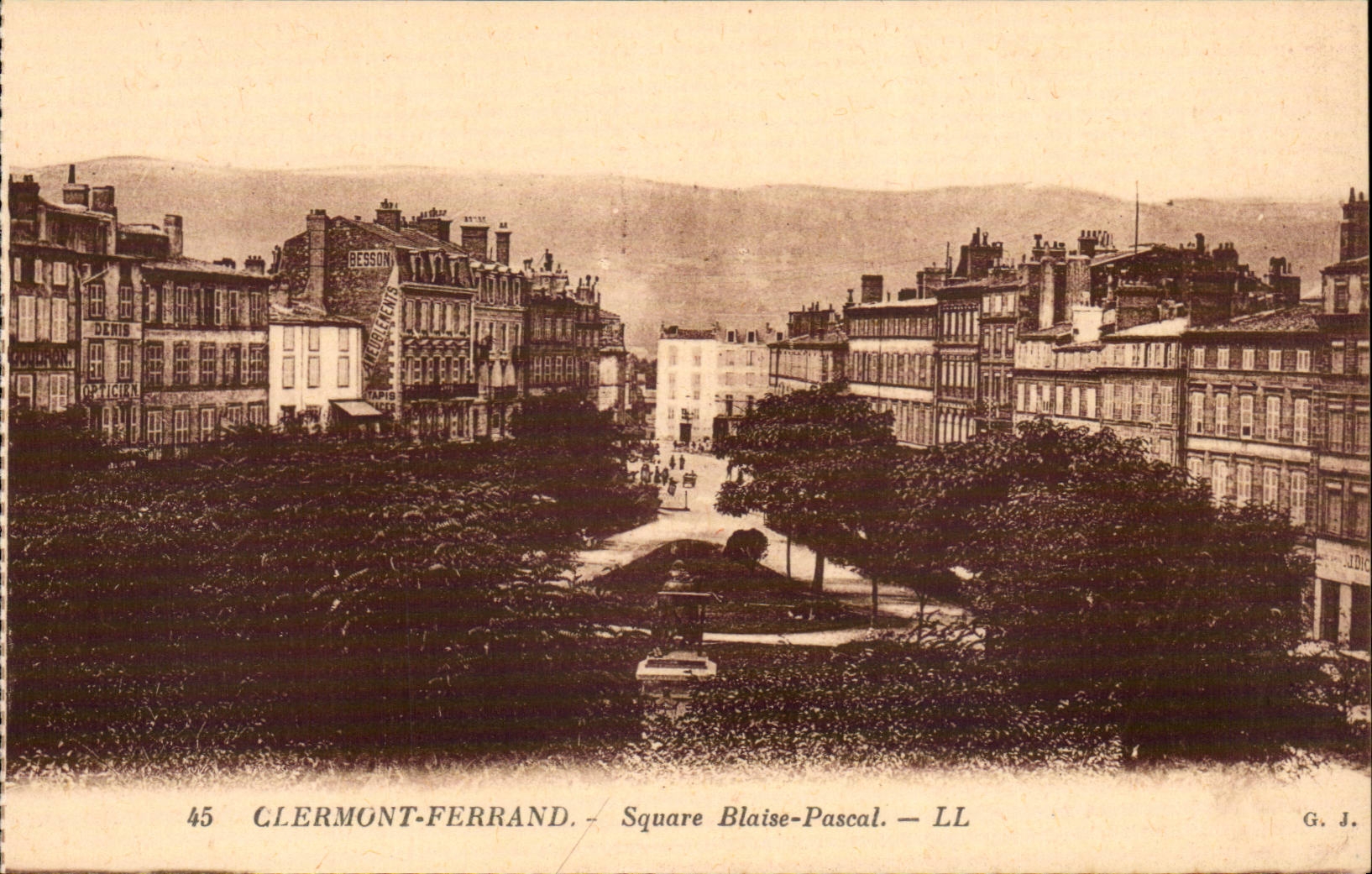 Clermont Ferrand - Public garden Blaise Pascal - CPA