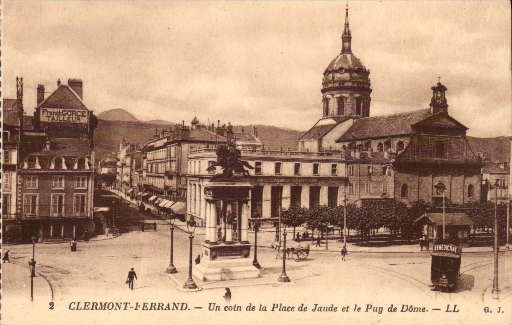 Clermont Ferrand - a Corner of the Place of Jaude and Puy de Dome - CPA