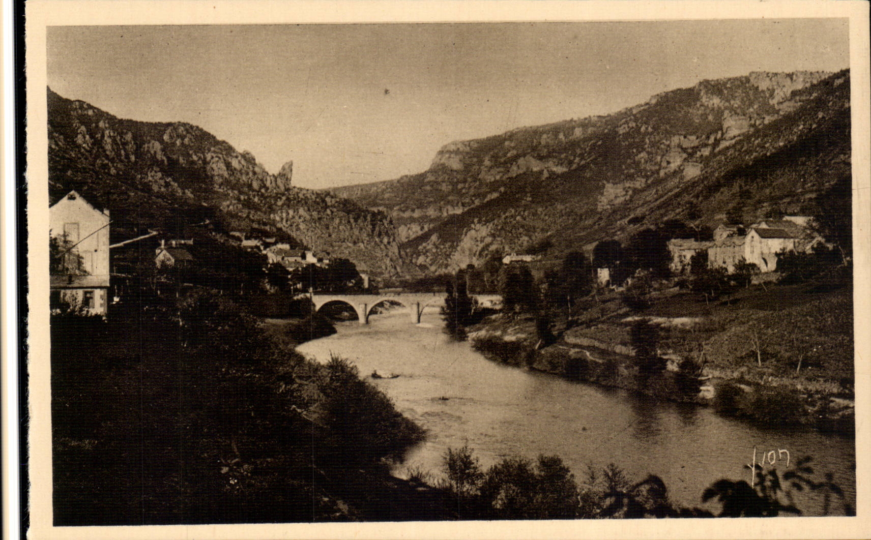 Falls of the Tarn - the Village of the Vines - CPA