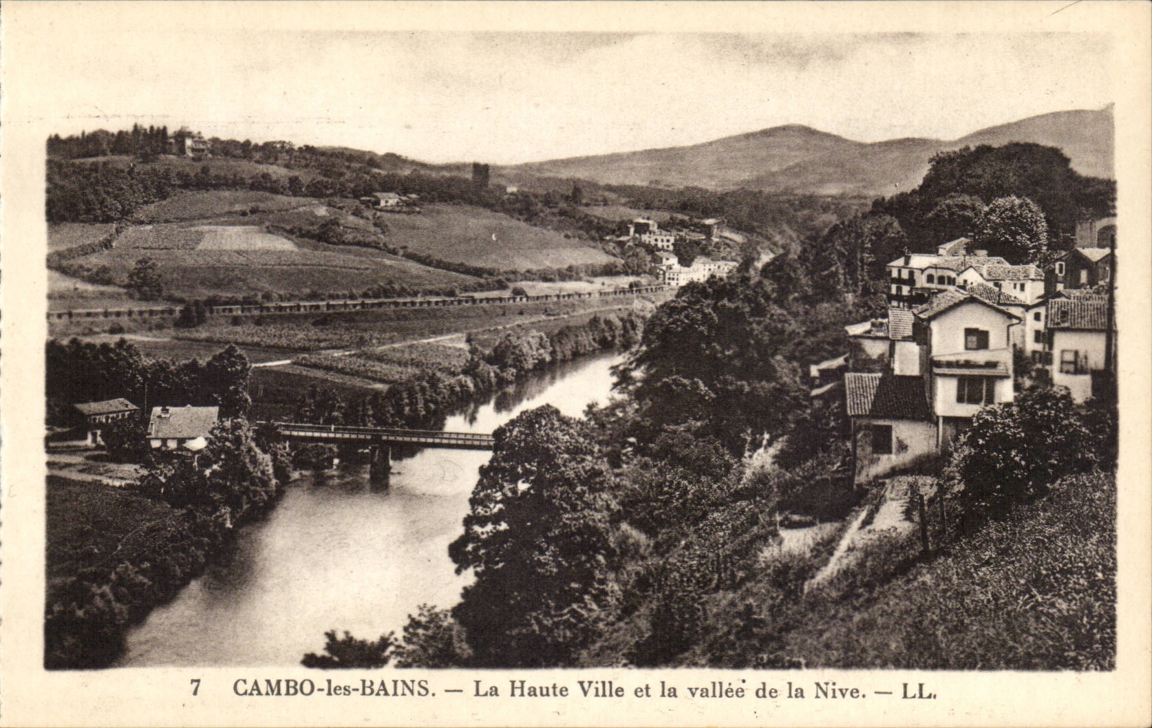 Cambo les Bains - the Upper town and the Valley of Nive - CPA