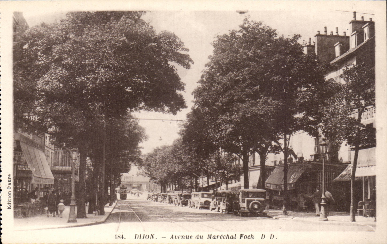 Dijon - Allee des Foch Marschalls - CPA
