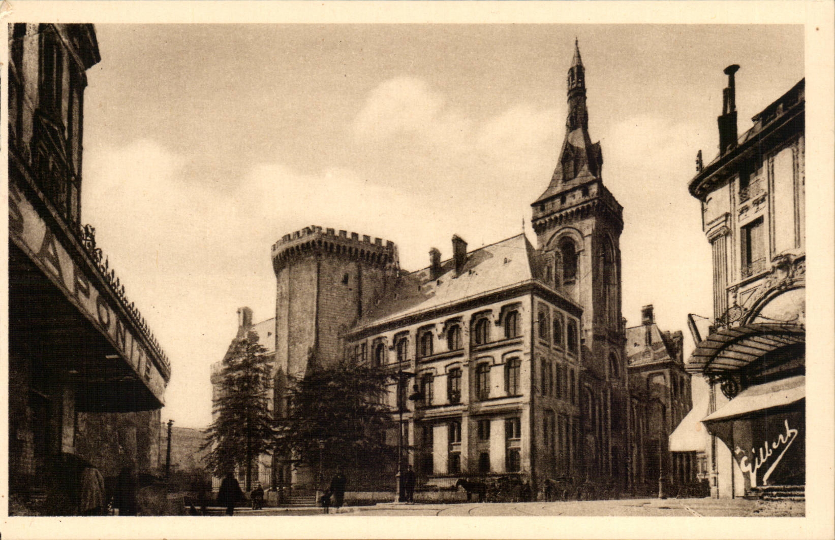 Angouleme CPA Hotel de ville