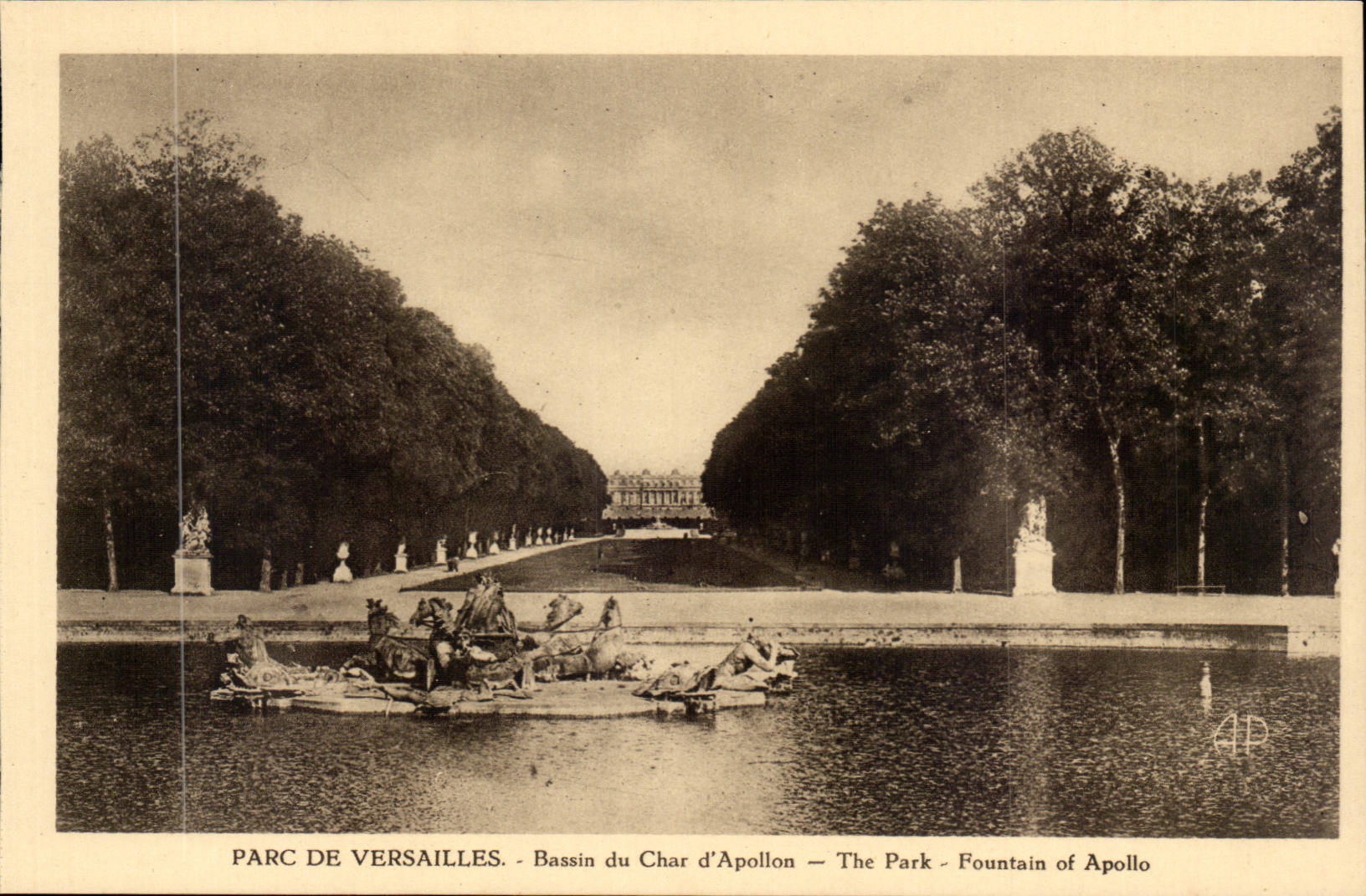 Versailles - Park of Versailles - the Basin of the Tank of Apollo - CPA