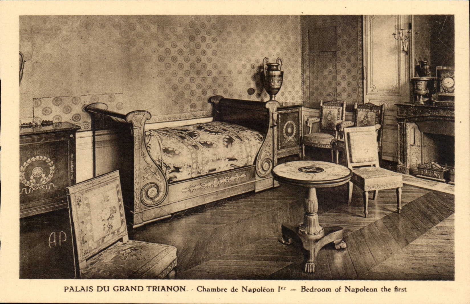 Versailles - Palate of Large Trianon - Room of Napoleon I - CPA