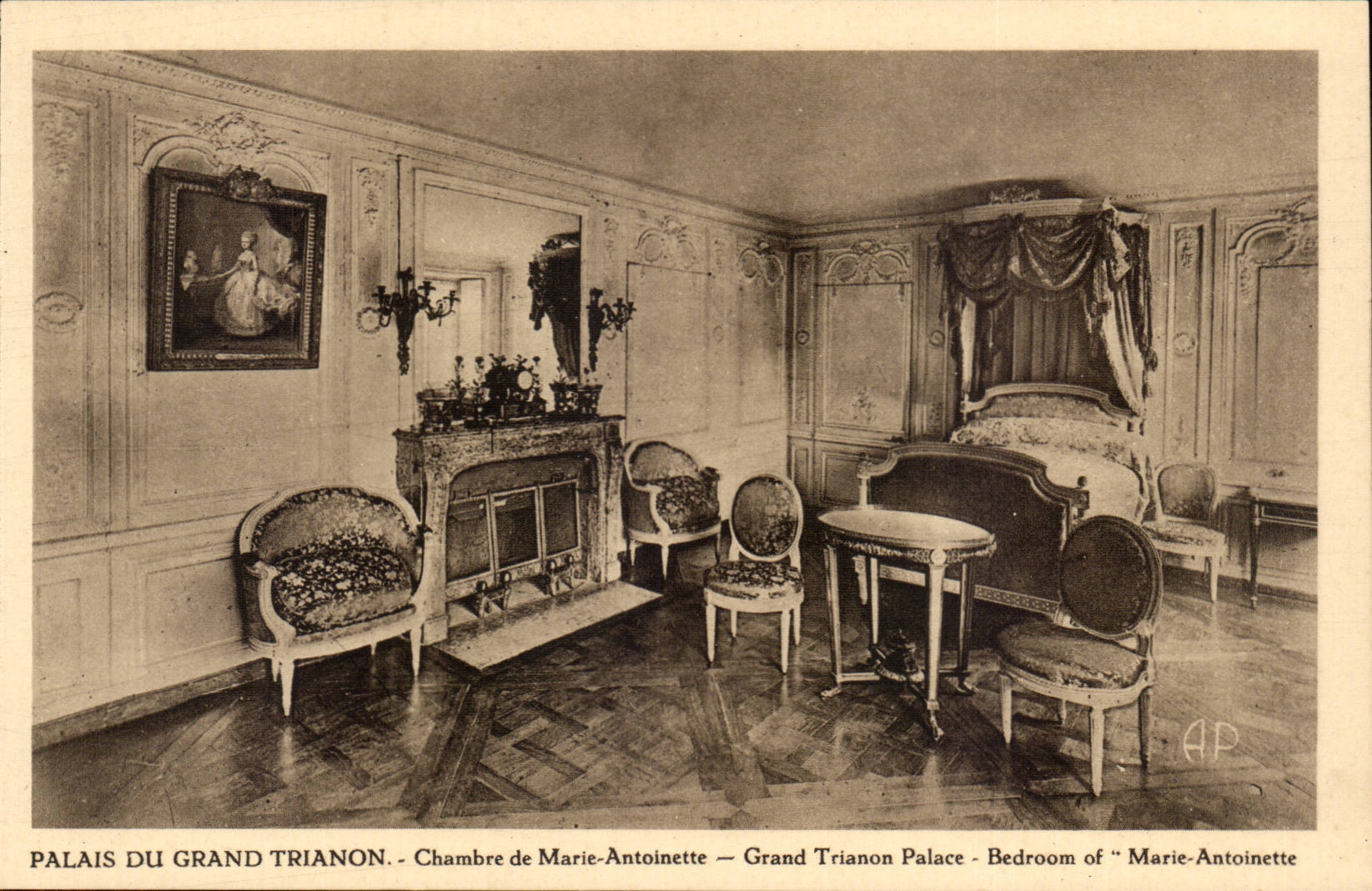 Versailles - Palate of Large Trianon - Room of Marie Antoinette - CPA