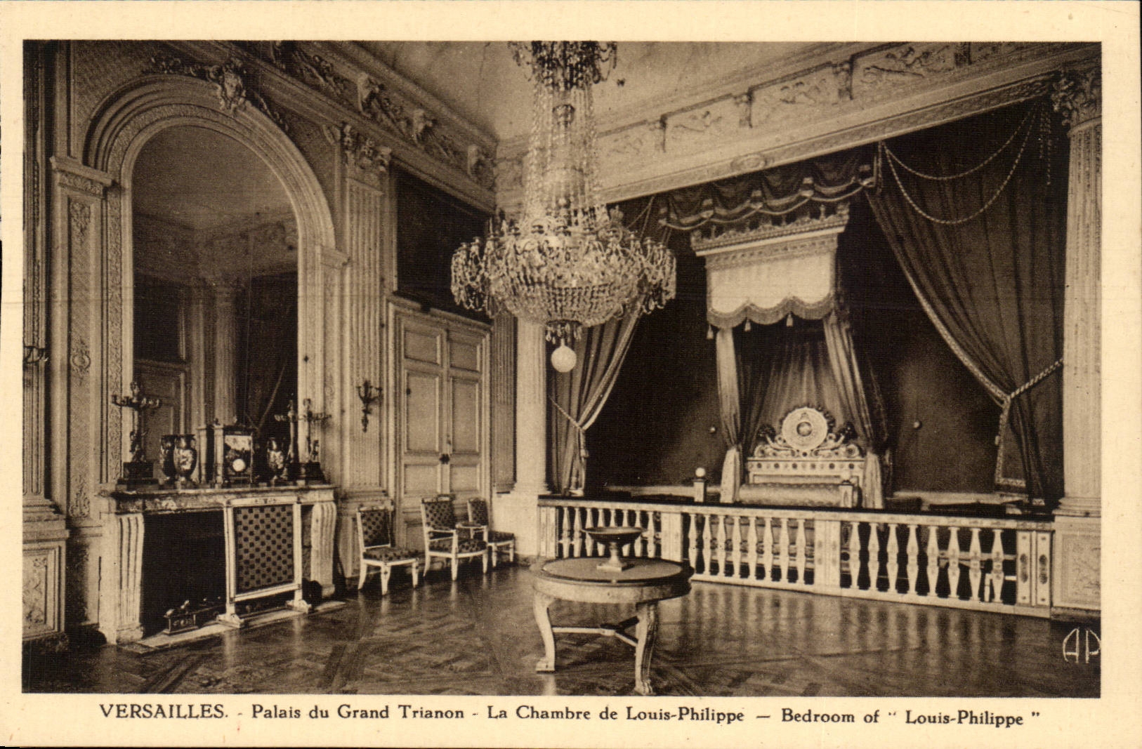Versailles - Palate of Large Trianon - Room of Louis Philippe - CPA