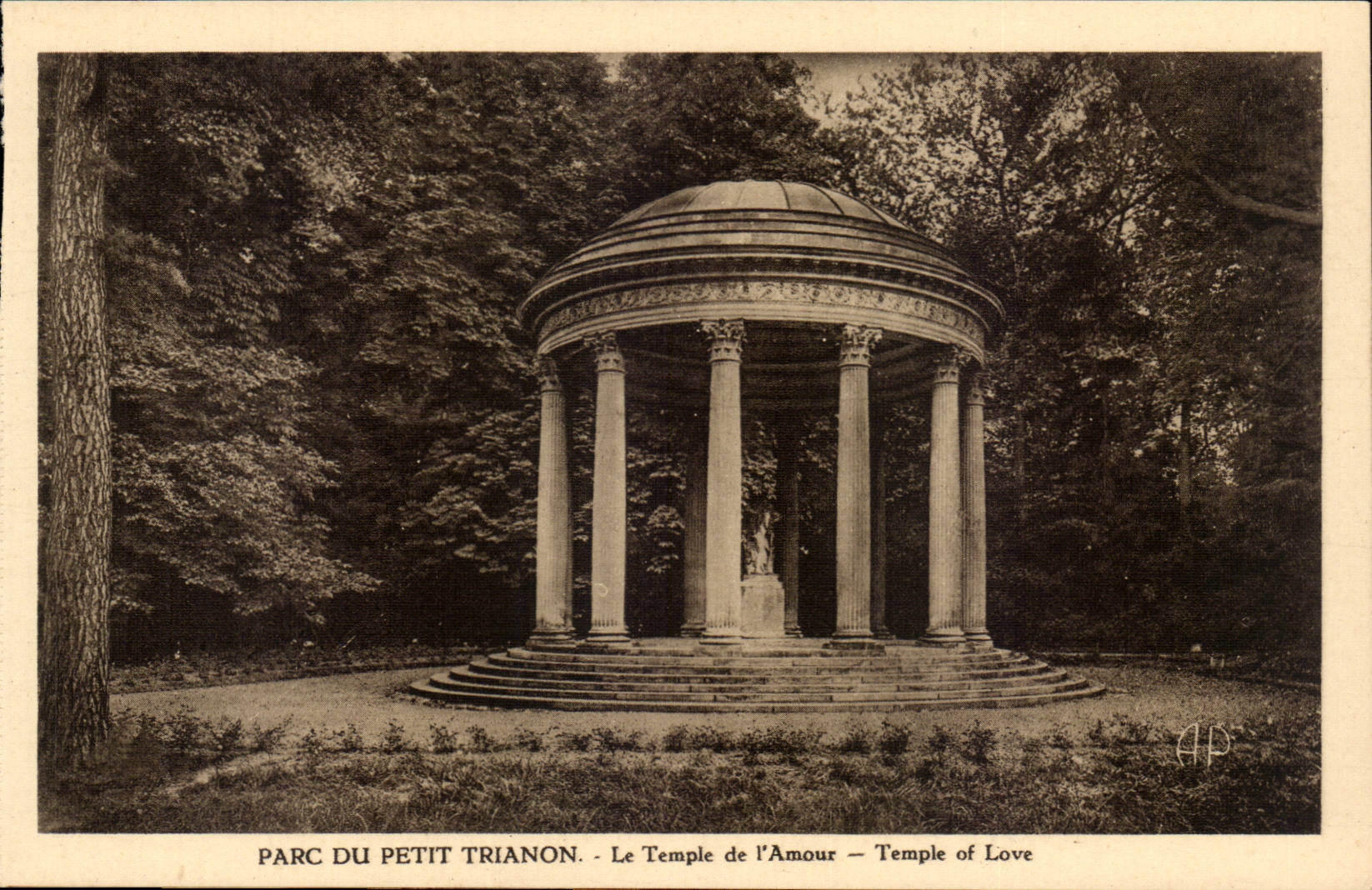 Versailles - Park of Small Trianon - Temple of Love - CPA