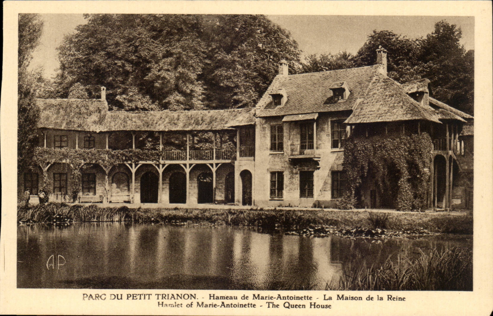 Versailles - Park of Small Trianon - Hamlet of Marie Antoinette the House of the Queen - CPA