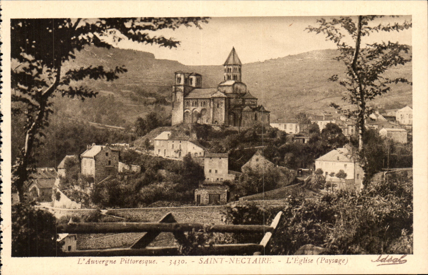 Saint Nectary - the Castle - CPA