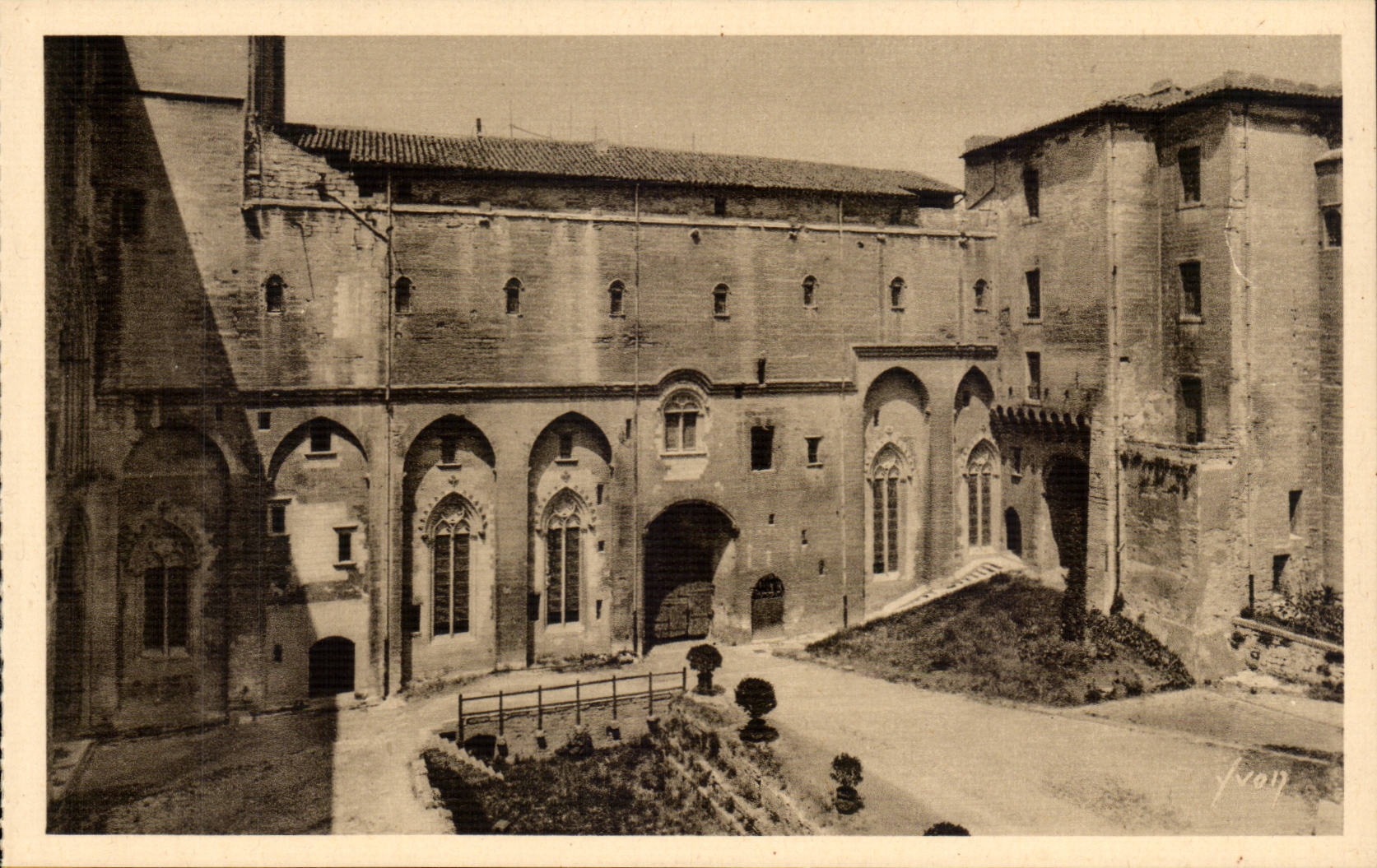 Gaumen Avignon-CPA des Hofes der Papste Hauptleitung