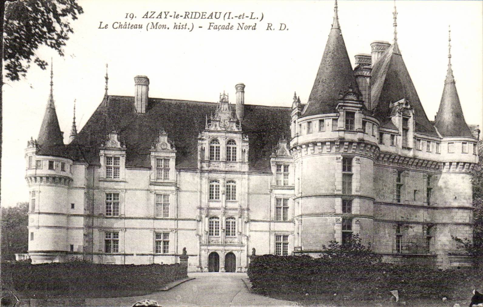 Azay le Rideau CPA Le chateau