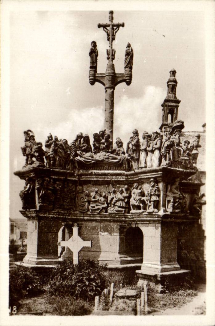 CARTE PHOTO Calvaire de Guimiliau