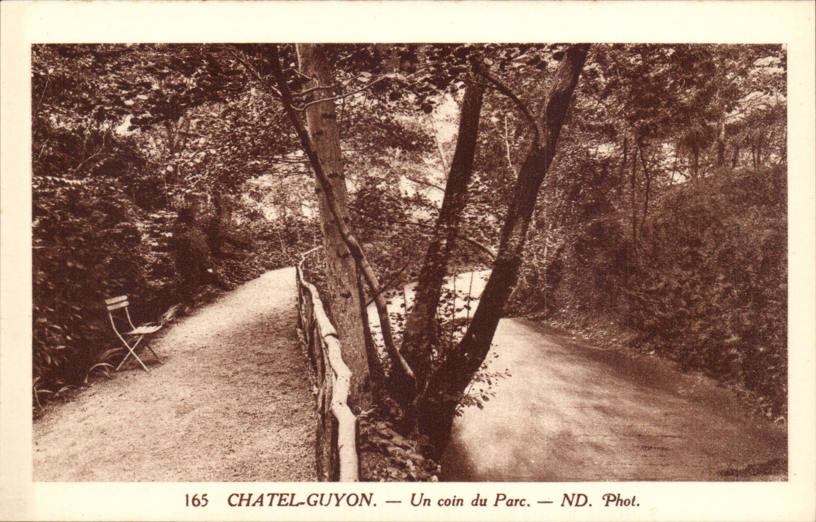 Chatel Guyon CPA eine Ecke des Parks