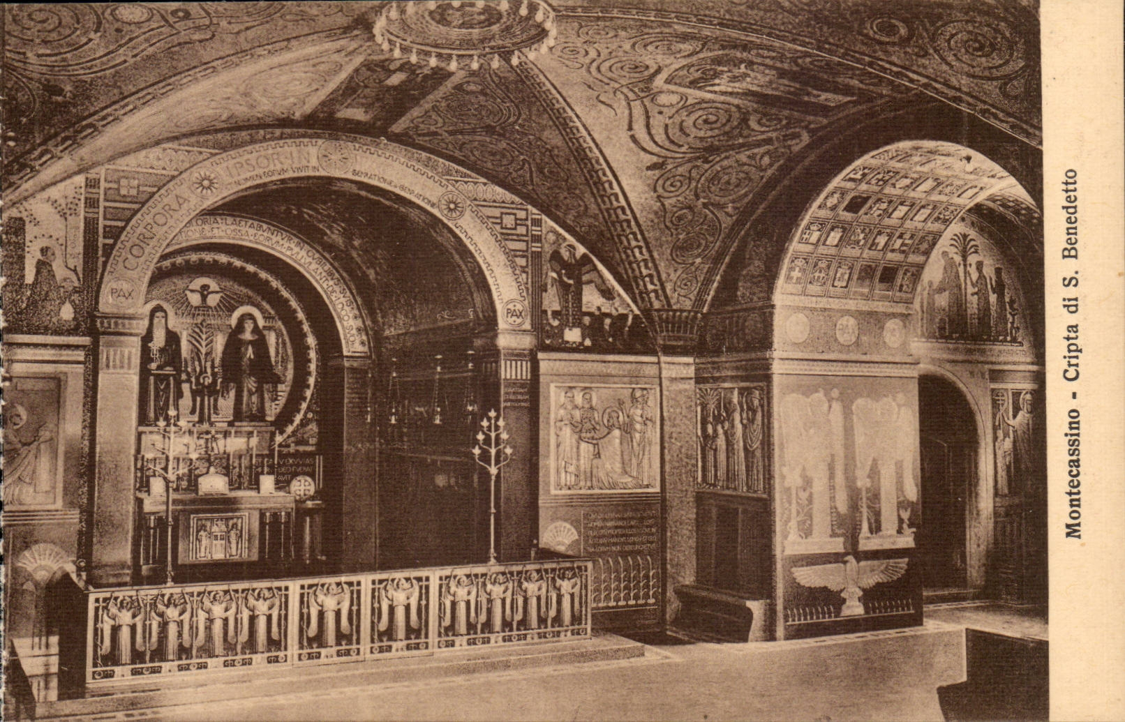 Italy Italia Badia di Montecassino CPA Cripta di S Benedetto