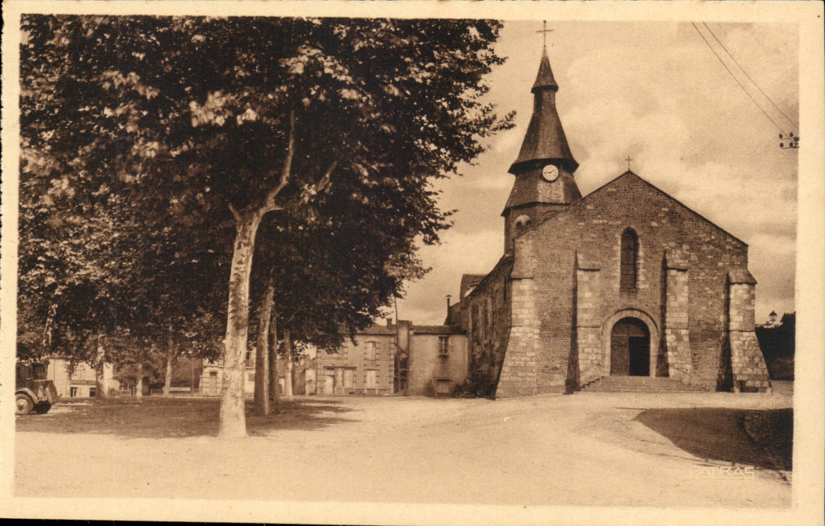 Neris les Bains - Roman Church gallo - CPA