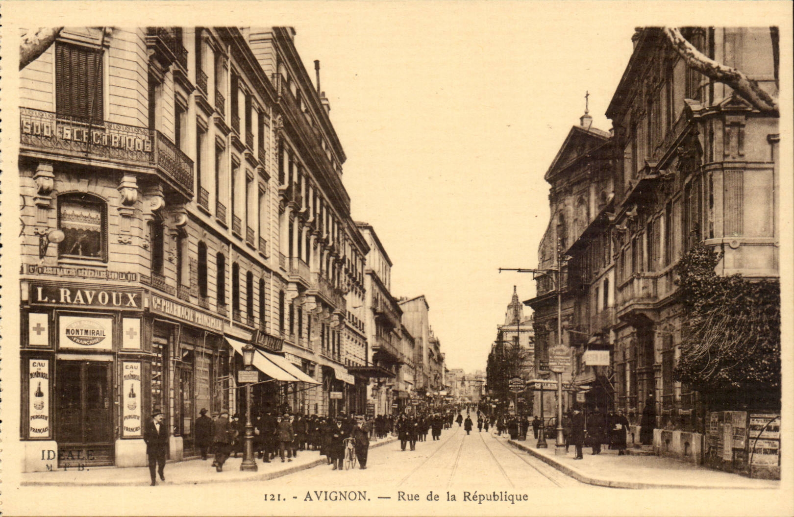 Avignon - Strasse der Republik CPA