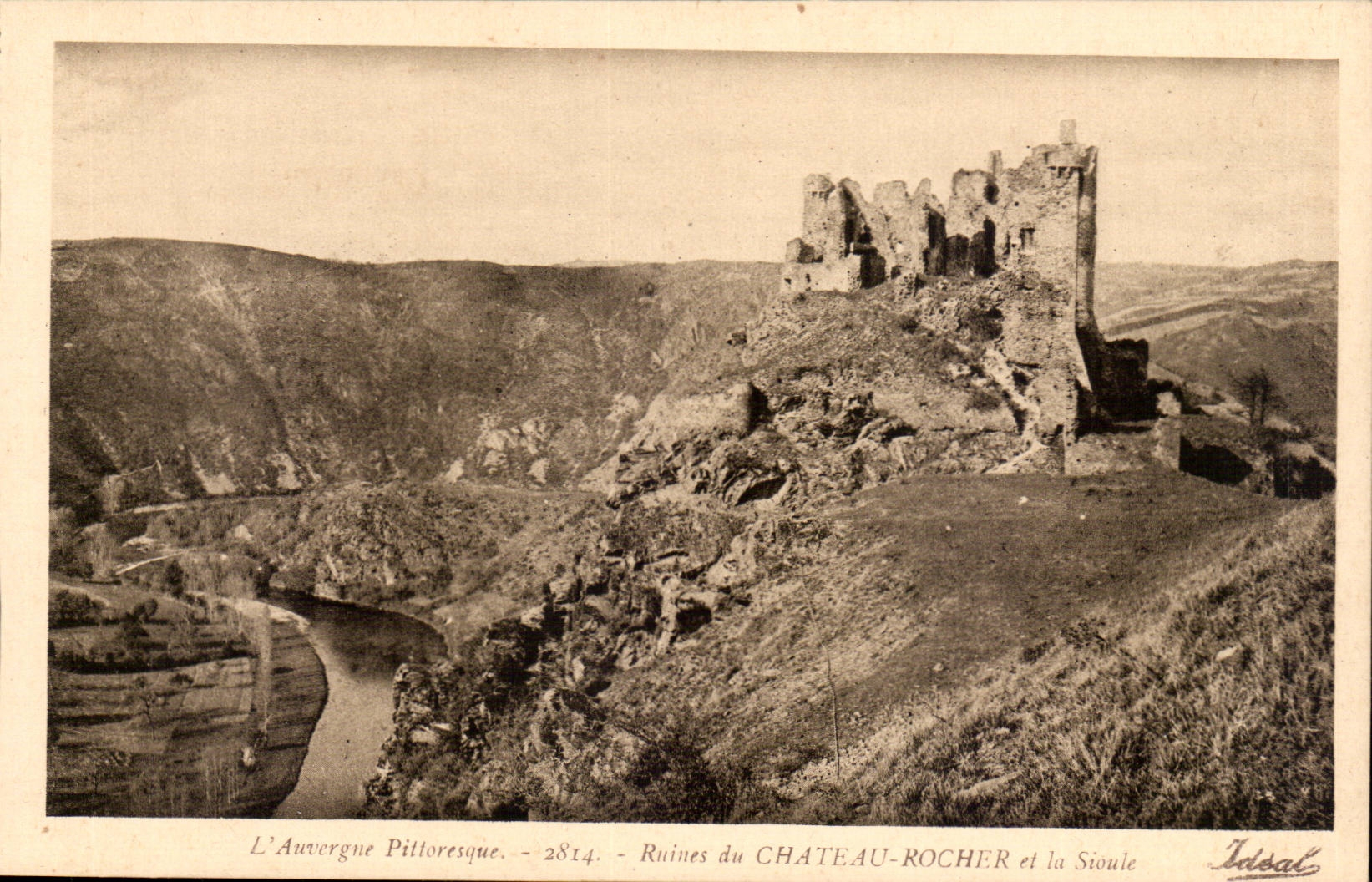 Auvergne - Ruins of Chateaurocher - Sioule CPA