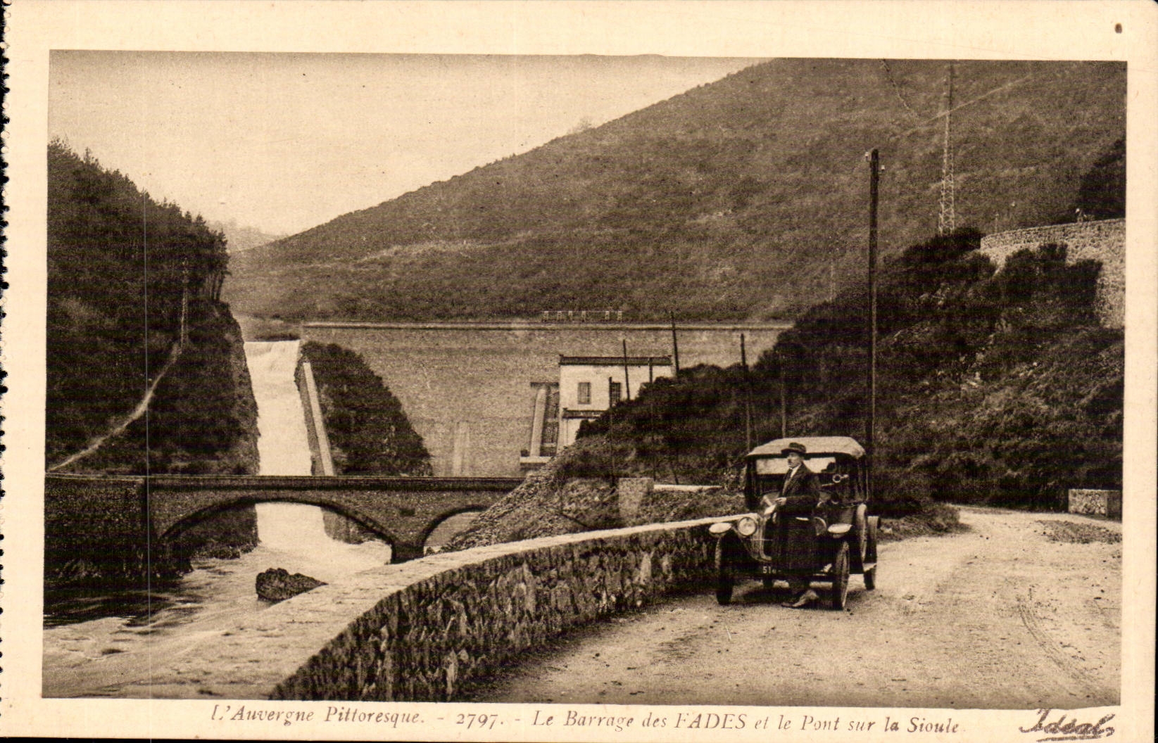 Auvergne - Stopping of the Insipid ones - and the Bridge on Sioule - CPA