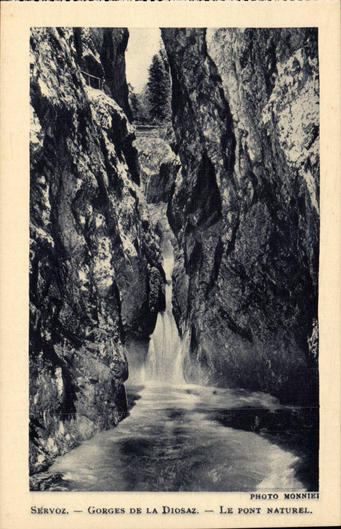 CPA Servoz Falls of Diosaz the natural bridge