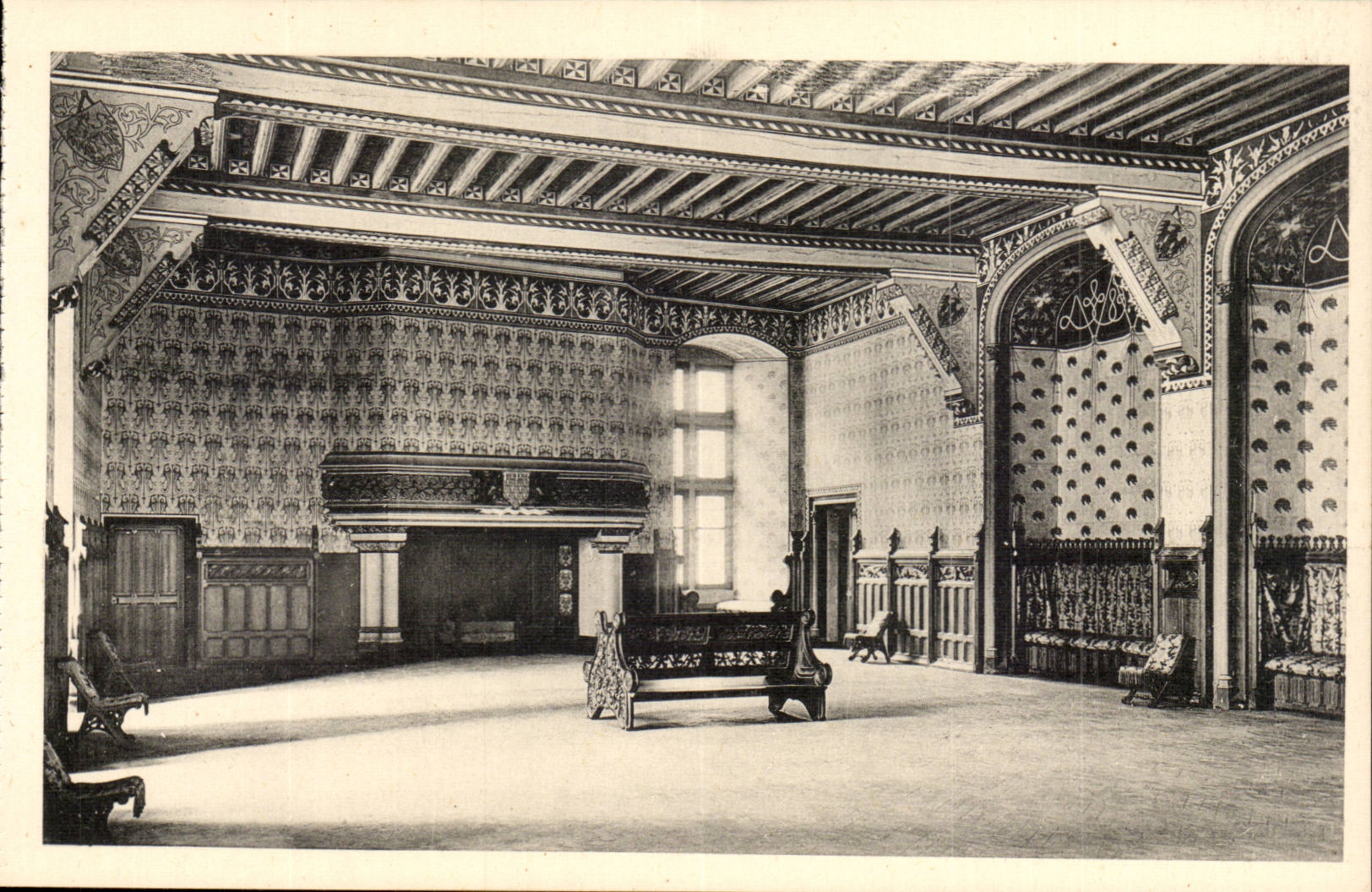 CPA Schloss des Pierrefonds Aufnahmeraumes