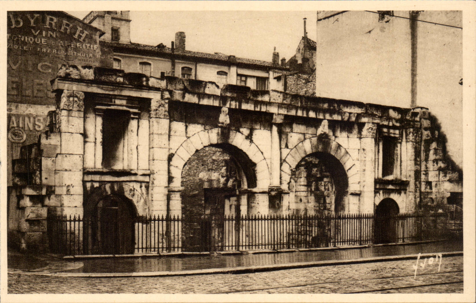 Nimes - das Gatter von Auguste - CPA