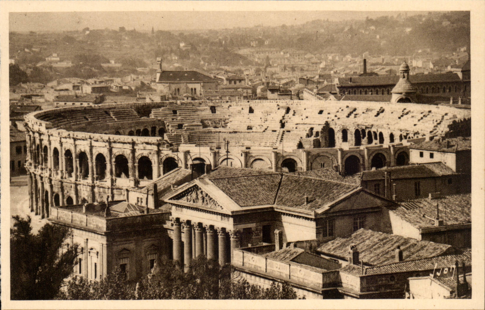 Nimes - die Arena - CPA