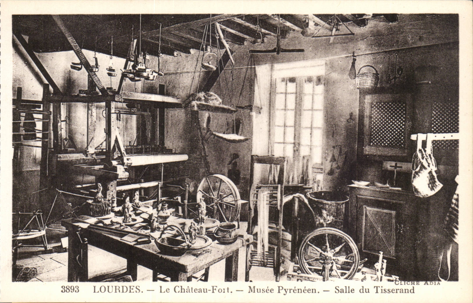 Lourdes - the Castle Fort - Room of Tisserand - Pyrenean Museum - CPA