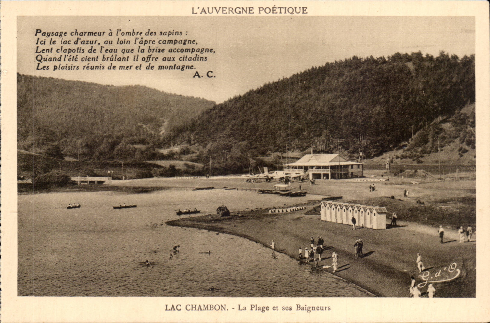 Auvergne CPA Lake Chambon the beach and bathers